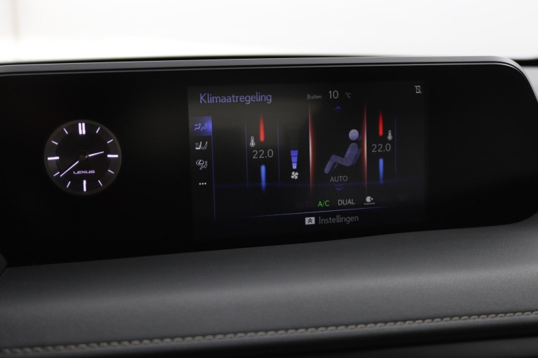 Lexus UX - 250h Luxury Line 45