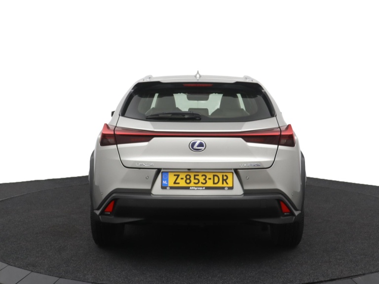 Lexus UX - 250h Luxury Line 49