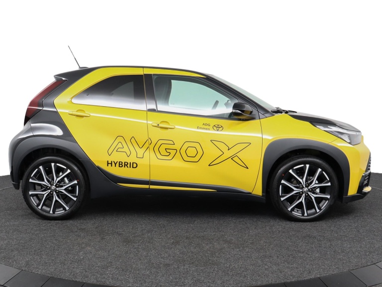 Toyota Aygo X - Hybrid 115 GR Sport 13