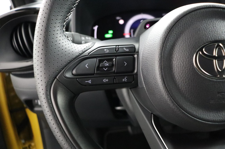 Toyota Aygo X - Hybrid 115 GR Sport 19