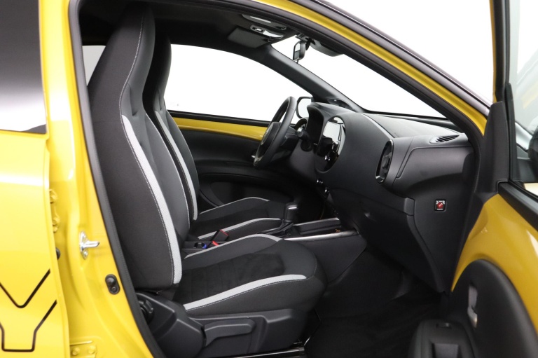 Toyota Aygo X - Hybrid 115 GR Sport 22