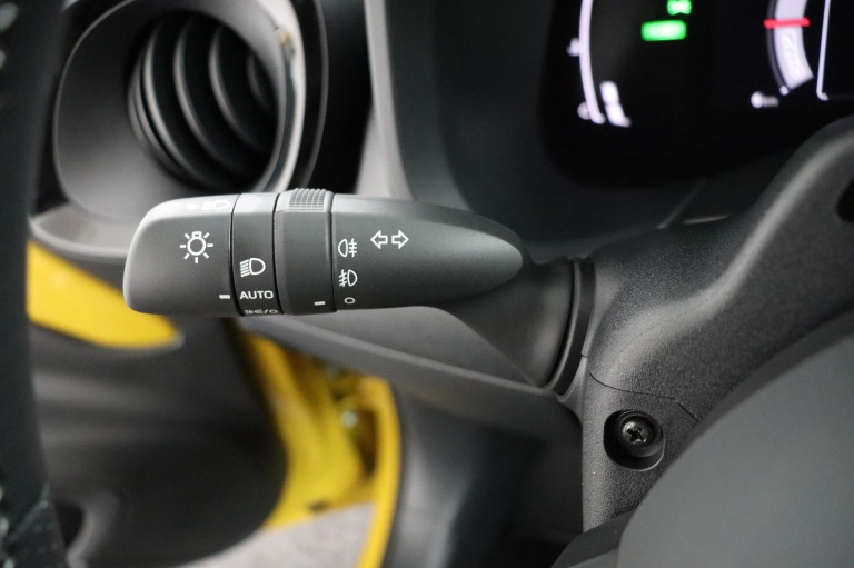 Toyota Aygo X - Hybrid 115 GR Sport 31