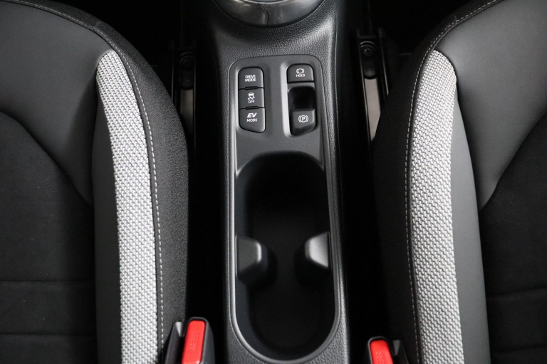 Toyota Aygo X - Hybrid 115 GR Sport 47