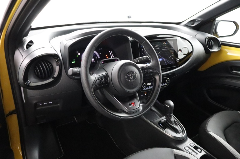 Toyota Aygo X - Hybrid 115 GR Sport 48