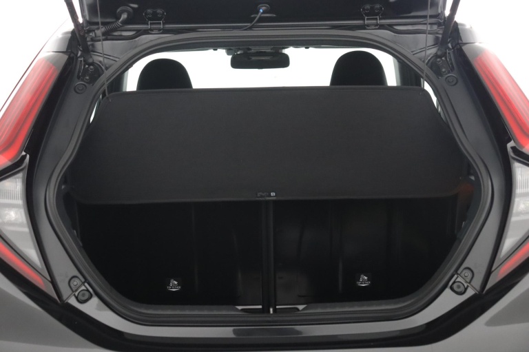 Toyota Aygo X - Hybrid 115 pulse 23