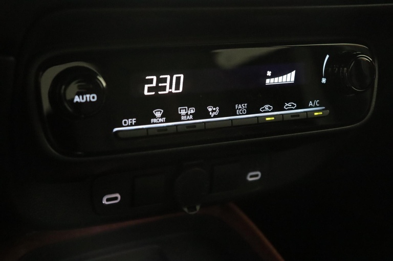 Toyota Aygo X - Hybrid 115 pulse 7