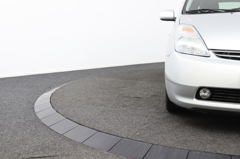 Toyota Prius - 1.5 VVT-i Tech Edition 23