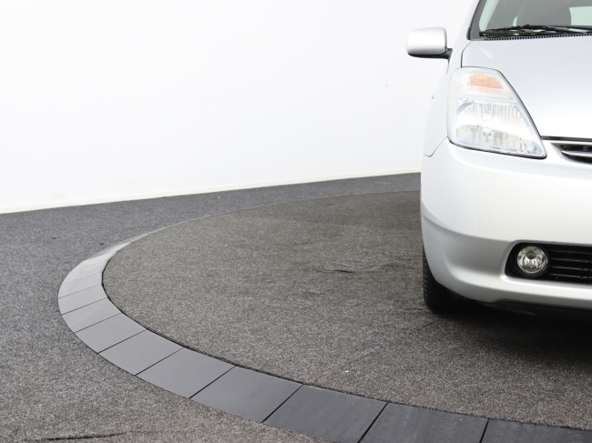 Toyota Prius - 1.5 VVT-i Tech Edition