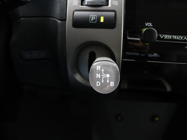 Toyota Prius - 1.5 VVT-i Tech Edition