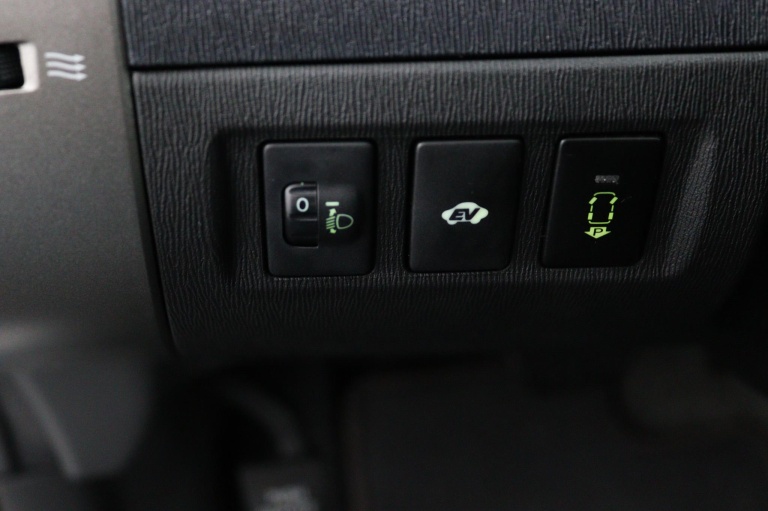 Toyota Prius - 1.5 VVT-i Tech Edition 30