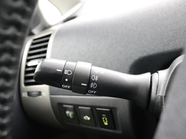 Toyota Prius - 1.5 VVT-i Tech Edition