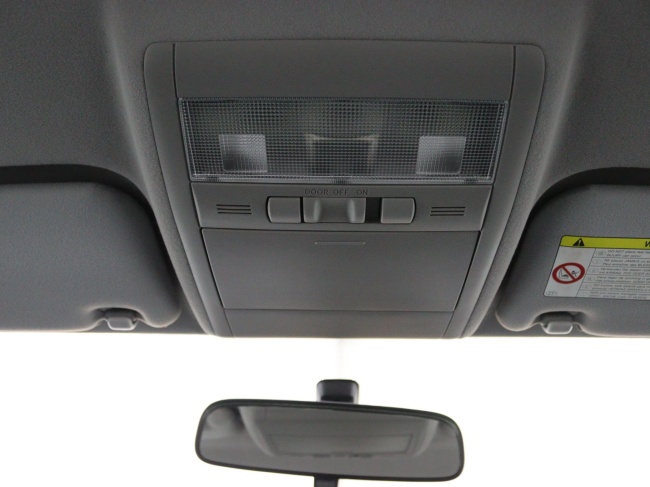 Toyota Prius - 1.5 VVT-i Tech Edition