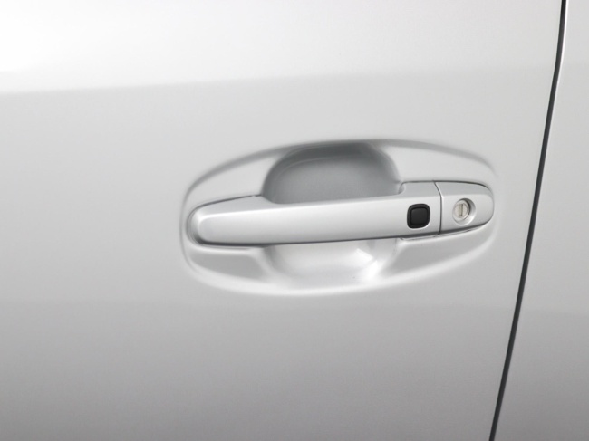 Toyota Prius - 1.5 VVT-i Tech Edition