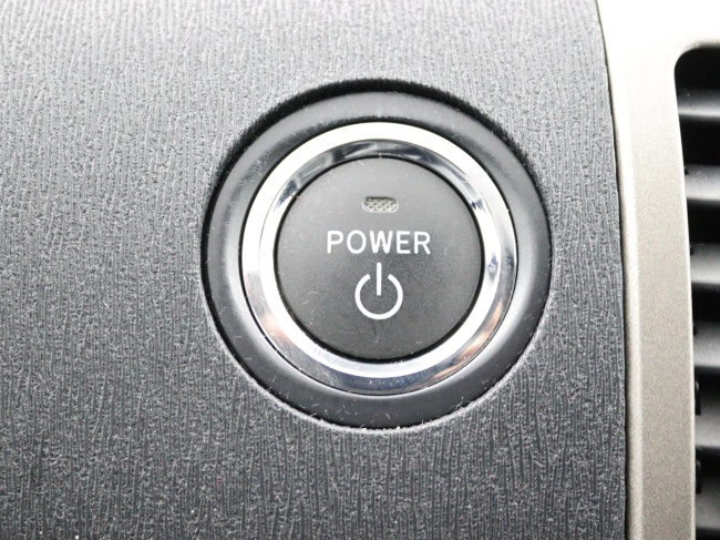 Toyota Prius - 1.5 VVT-i Tech Edition