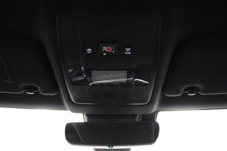 Lexus UX - 250h Business Line 31