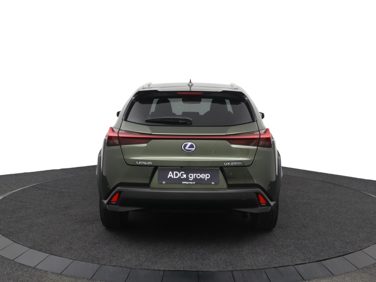 Lexus UX - 250h Business Line 50