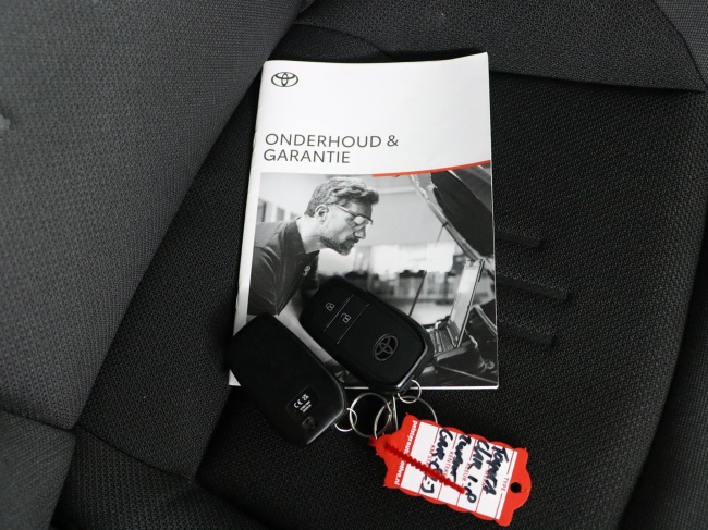 Toyota C-HR - 1.8 Hybrid 140 Dynamic