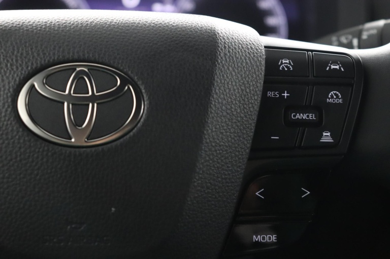 Toyota C-HR - 1.8 Hybrid 140 Dynamic 21