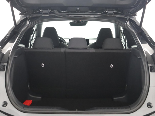 Toyota C-HR - 1.8 Hybrid 140 Dynamic