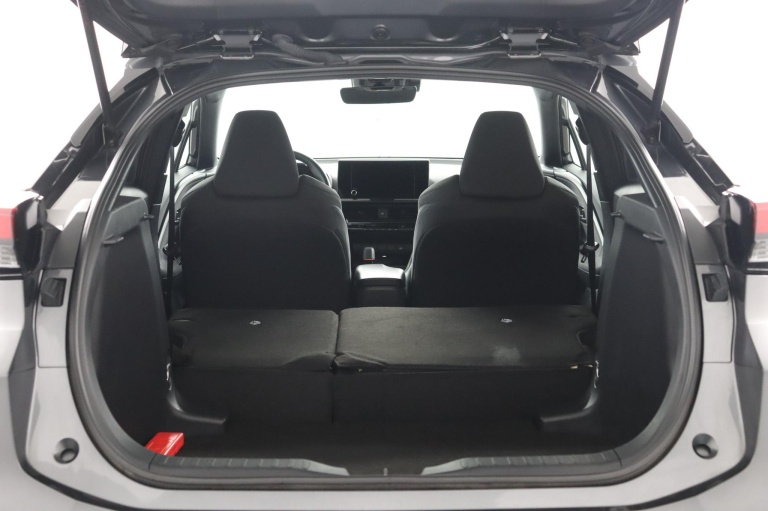 Toyota C-HR - 1.8 Hybrid 140 Dynamic 26