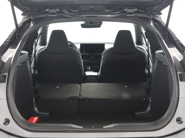 Toyota C-HR - 1.8 Hybrid 140 Dynamic