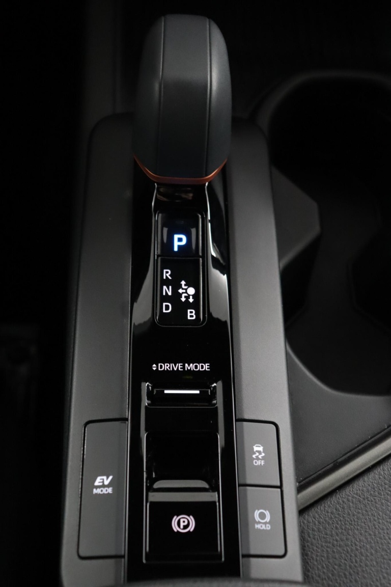 Toyota C-HR - 1.8 Hybrid 140 Dynamic 27