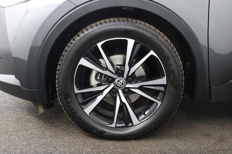 Toyota C-HR - 1.8 Hybrid 140 Dynamic 38