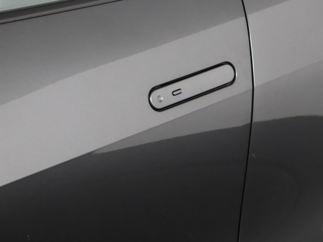 Toyota C-HR - 1.8 Hybrid 140 Dynamic