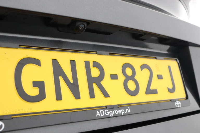 Toyota C-HR - 1.8 Hybrid 140 Dynamic 42