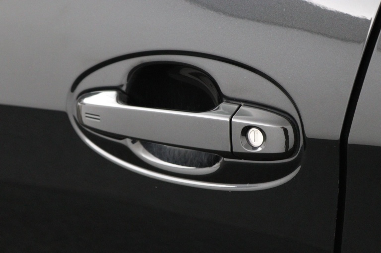 Toyota Yaris - 1.5 Hybrid 35