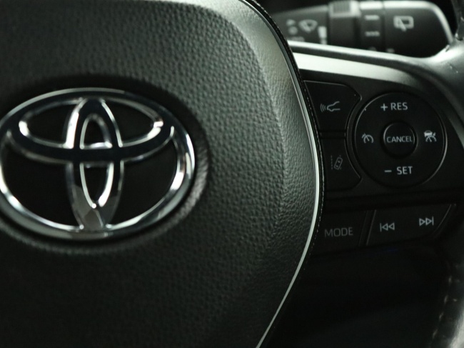 Toyota Corolla Touring Sports - 2.0 Hybrid Trek