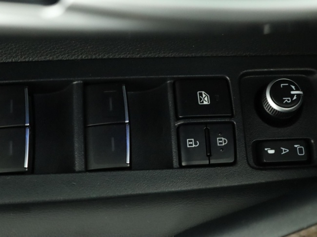 Toyota Corolla Touring Sports - 2.0 Hybrid Trek