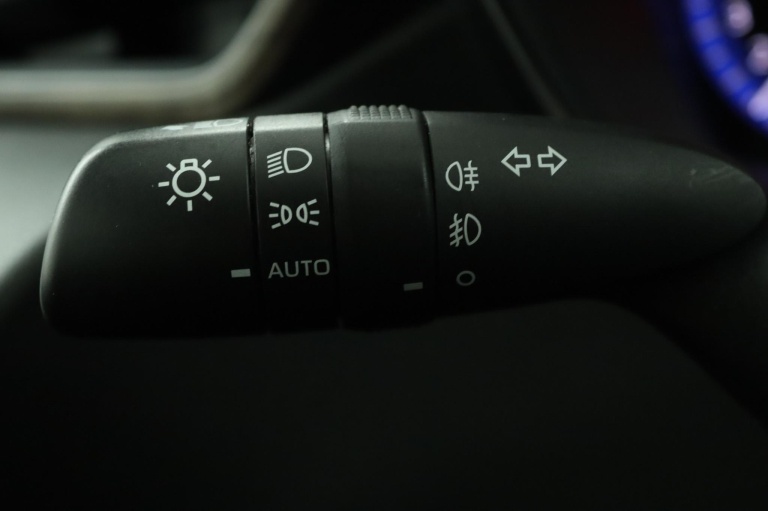 Toyota Corolla Touring Sports - 2.0 Hybrid Trek 31