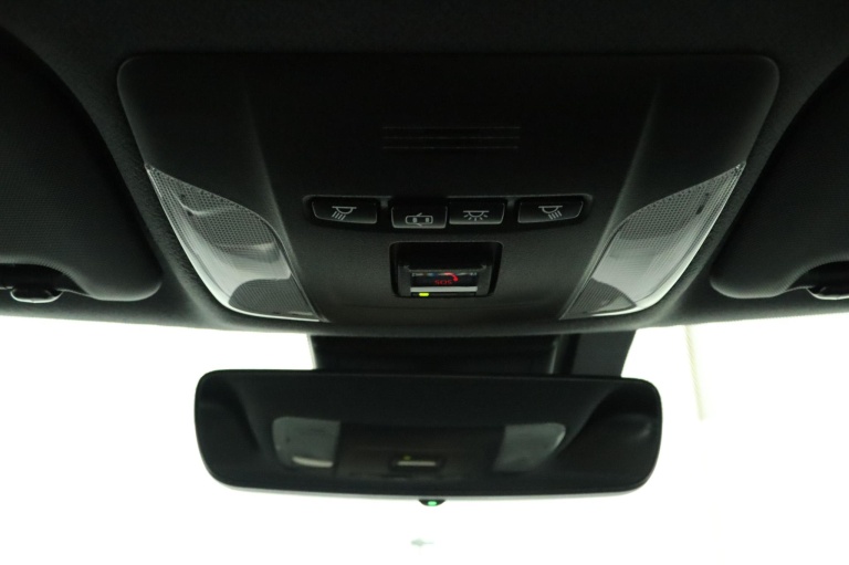 Toyota Corolla Touring Sports - 2.0 Hybrid Trek 33