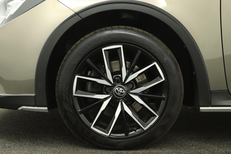 Toyota Corolla Touring Sports - 2.0 Hybrid Trek 37