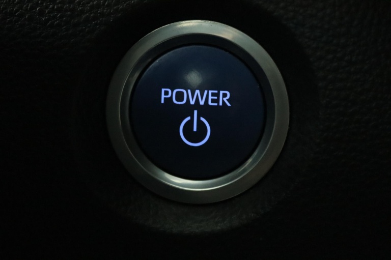 Toyota Corolla Touring Sports - 2.0 Hybrid Trek 46