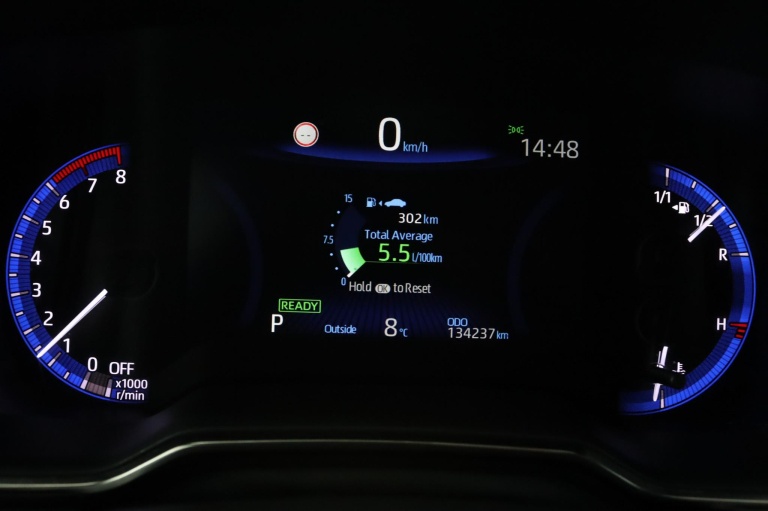 Toyota Corolla Touring Sports - 2.0 Hybrid Trek 6