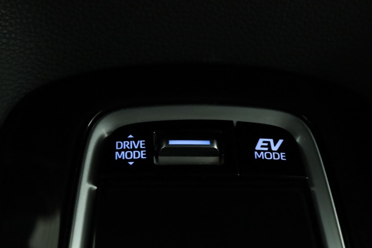 Toyota Corolla Touring Sports - 2.0 Hybrid Trek 61