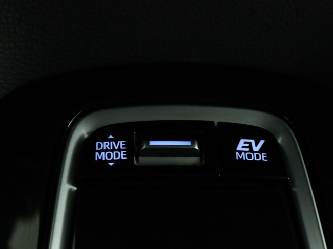 Toyota Corolla Touring Sports - 2.0 Hybrid Trek