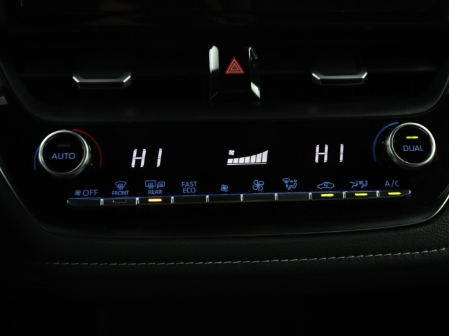 Toyota Corolla Touring Sports - 2.0 Hybrid Trek