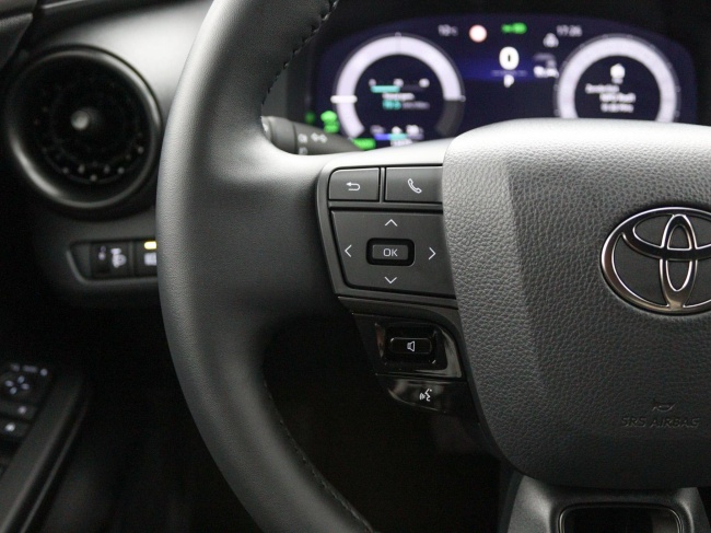 Toyota C-HR - 2.0 Plug-in Hybrid 220 Dynamic