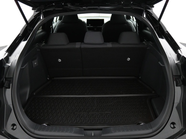 Toyota C-HR - 2.0 Plug-in Hybrid 220 Dynamic