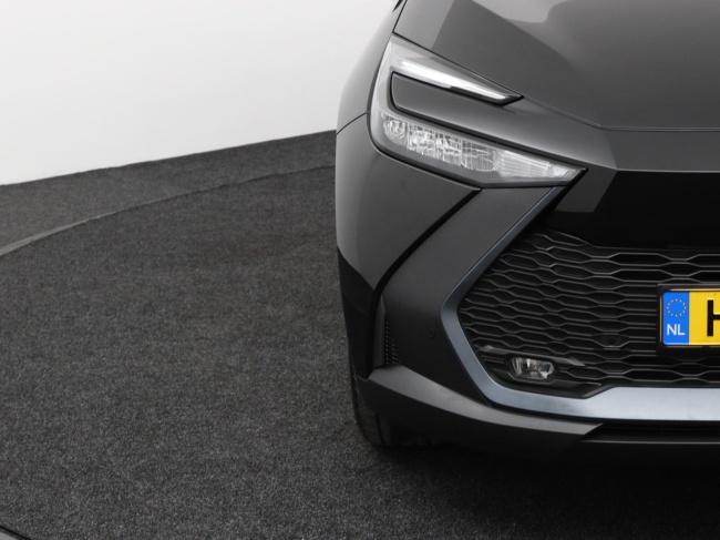 Toyota C-HR - 2.0 Plug-in Hybrid 220 Dynamic