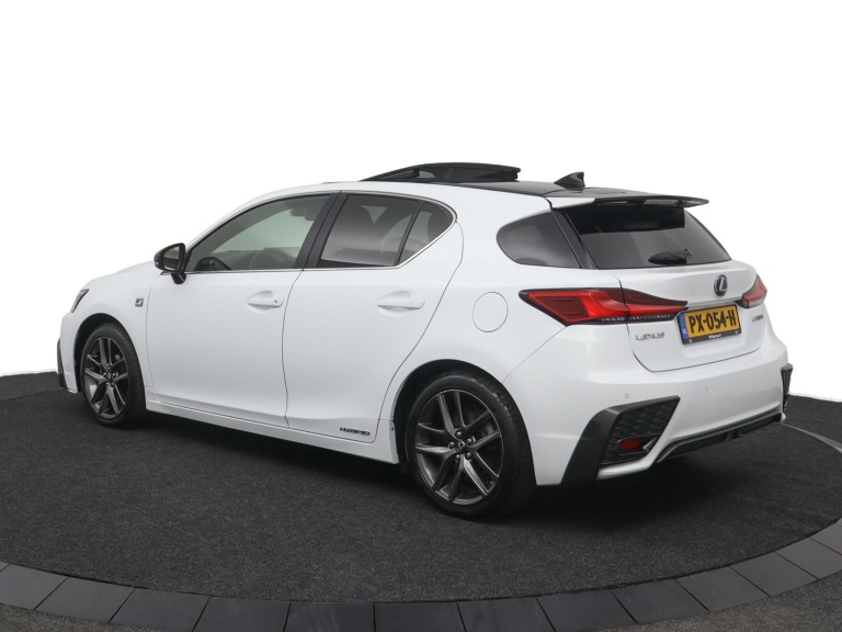 Lexus CT - 200h F Sport Line 12