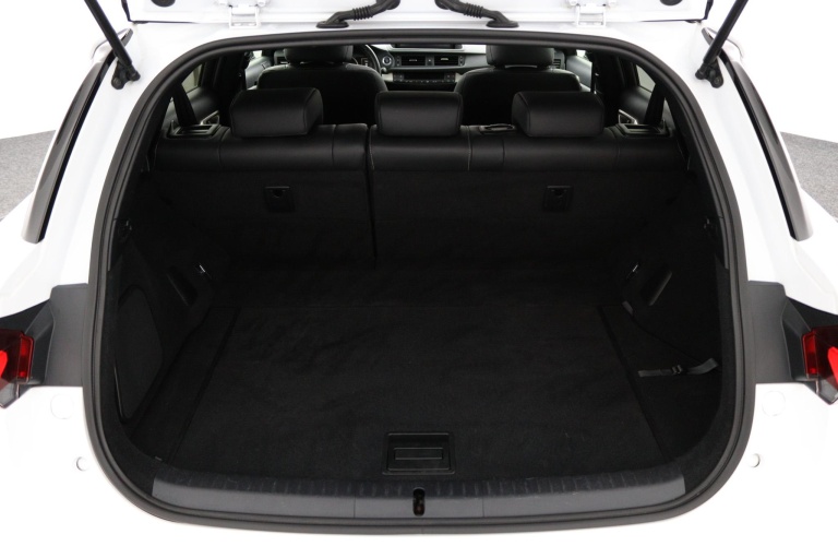 Lexus CT - 200h F Sport Line 23