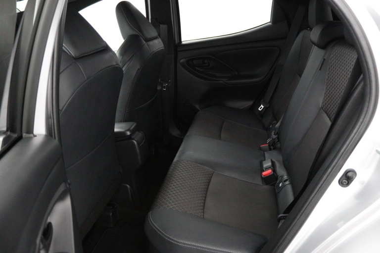 Toyota Yaris - 1.5 Hybrid 130 Executive 17