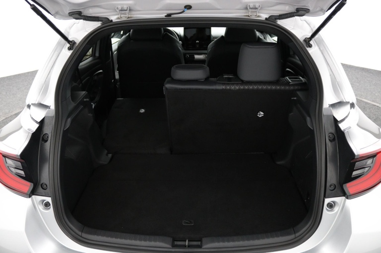 Toyota Yaris - 1.5 Hybrid 130 Executive 23