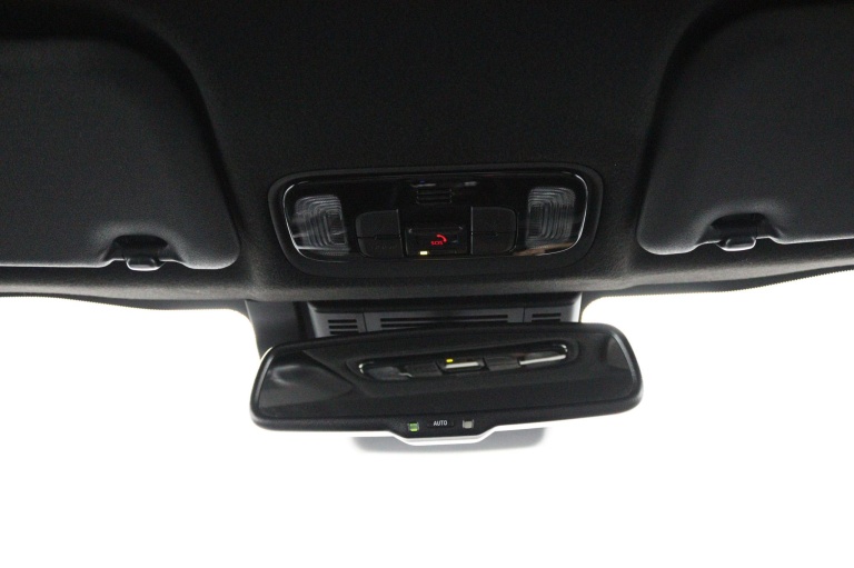 Toyota Yaris - 1.5 Hybrid 130 Executive 29