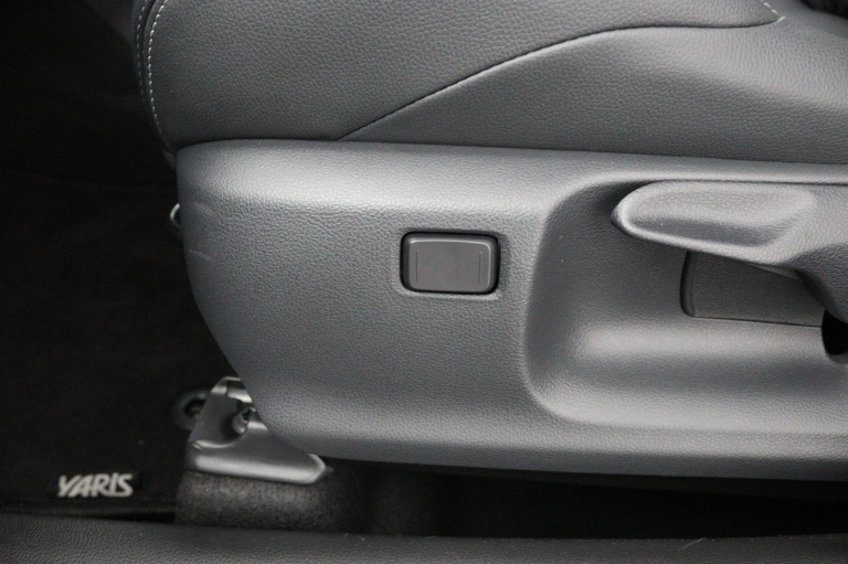 Toyota Yaris - 1.5 Hybrid 130 Executive 35