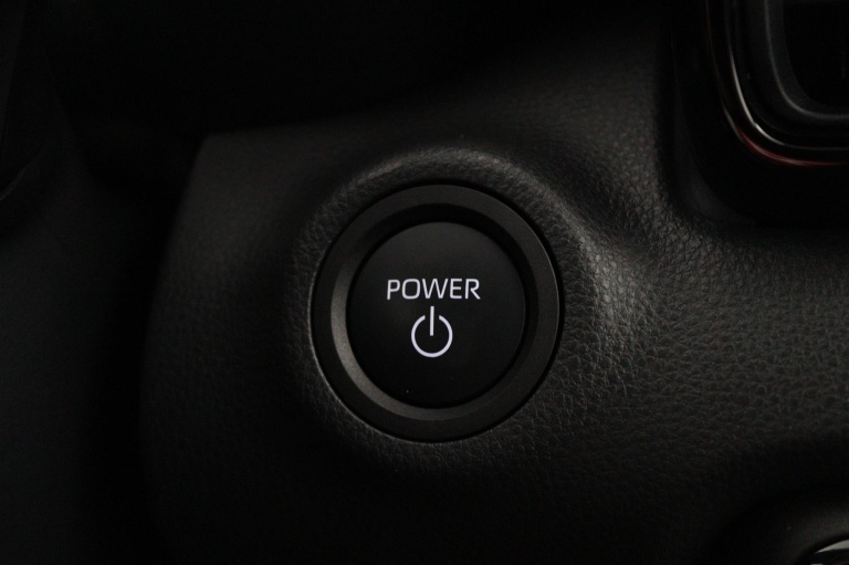 Toyota Yaris - 1.5 Hybrid 130 Executive 37